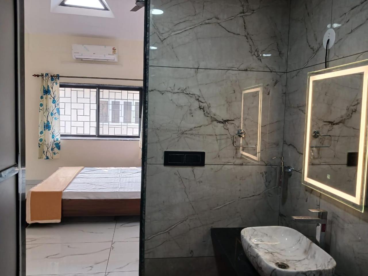 Mannat Villa With Swimming Pool And Garden Lonavla Exterior foto